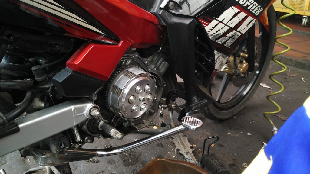 Apakah Rumah Kopling SYS 6 Per Buat  Motor  Tambat Cepat 